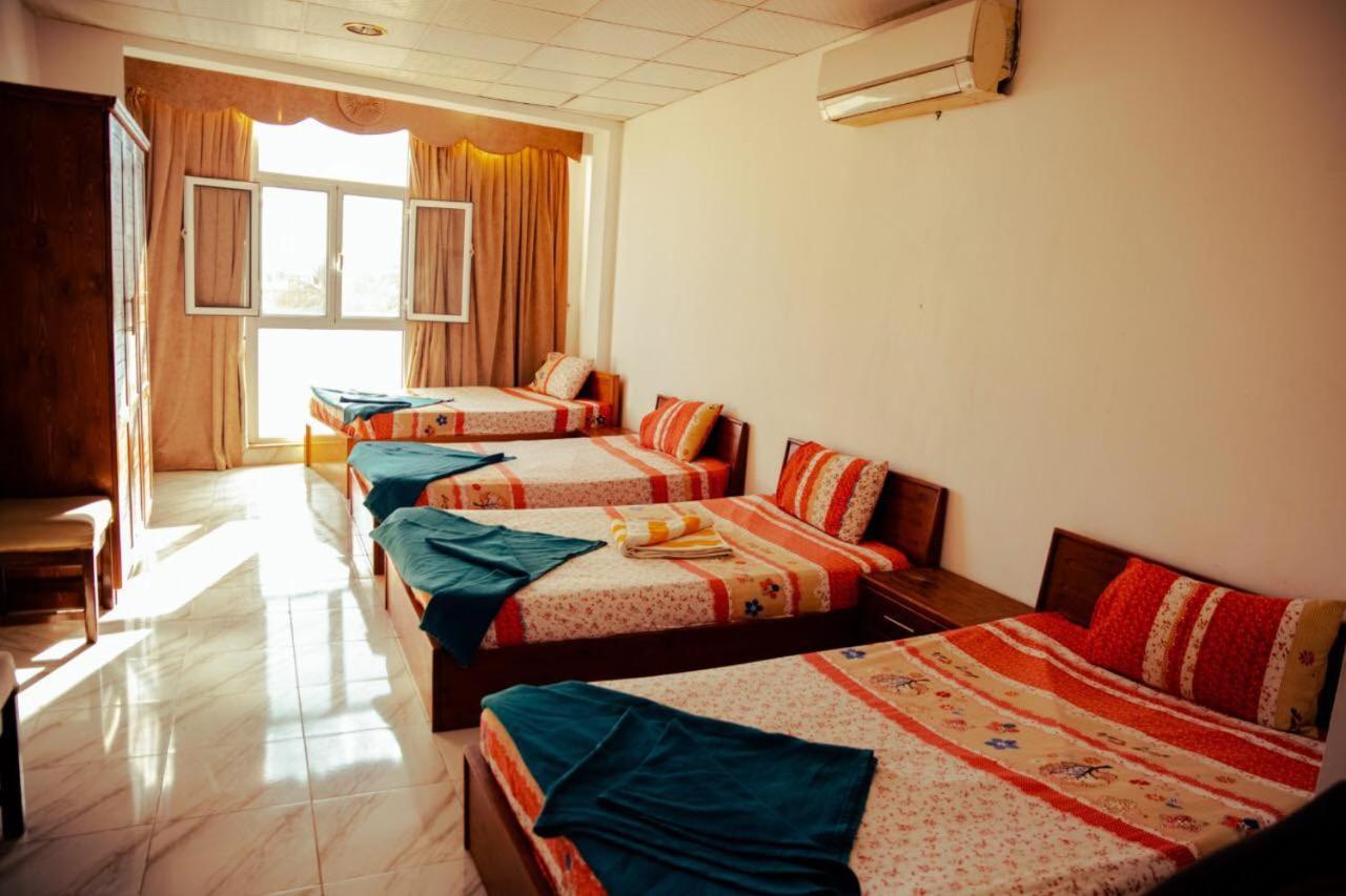 Station House Apartment ดาฮับ ภายนอก รูปภาพ