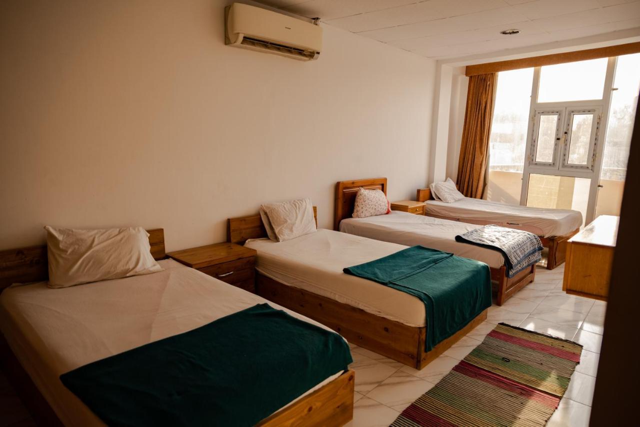 Station House Apartment ดาฮับ ภายนอก รูปภาพ